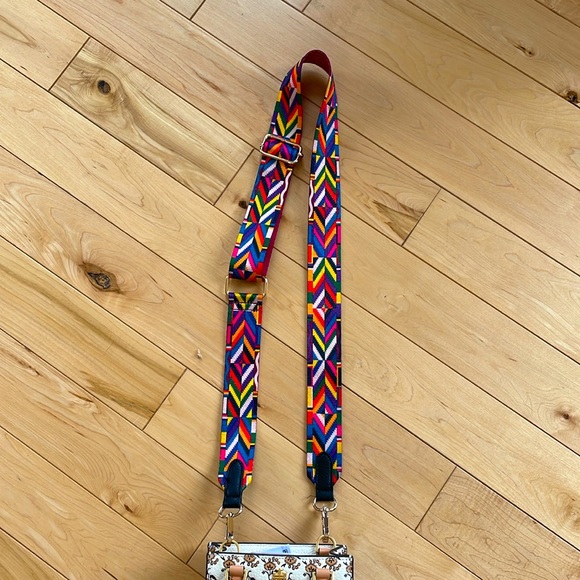 Guitar style Adjustable mixed color Wide adjustable crossbody strap - Picture 5 of 11